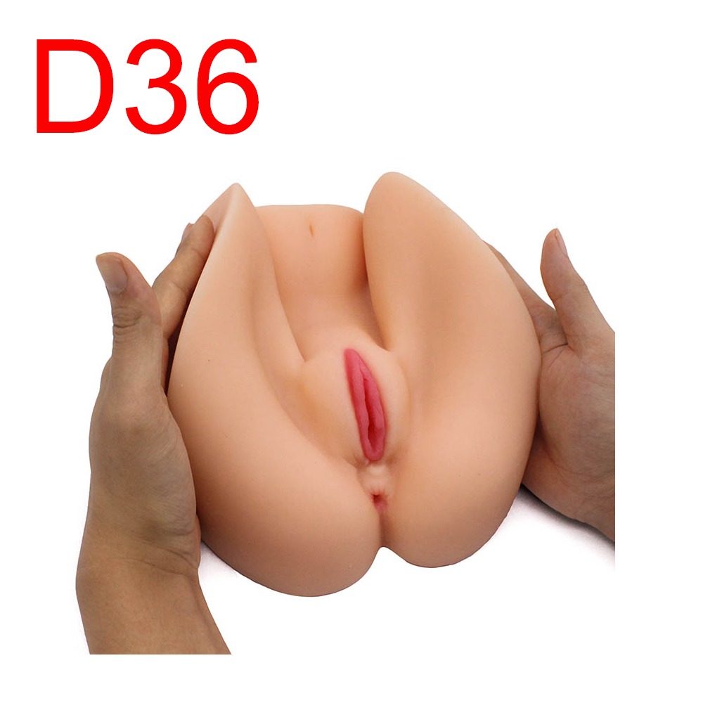Realistic ass doll